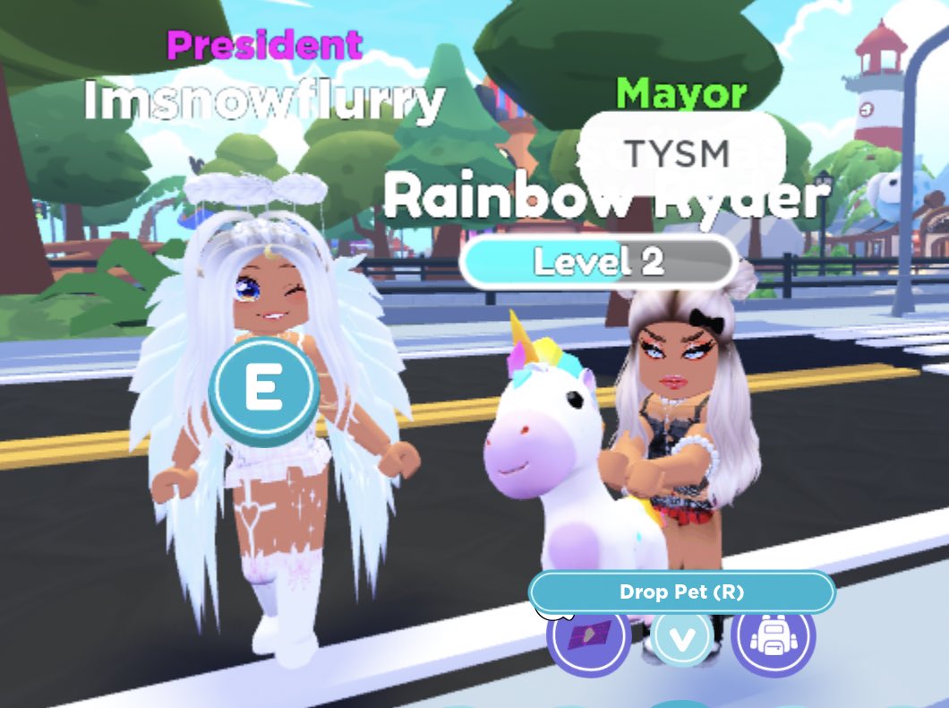 PomsPeeps's tweet photo. I will always have LOVE โค๏ธ for the Rainbow Ryder ! Thanks so much @alainaliam !!! I just got the prize !! Whoop ๐!! #overlookRP https://t.co/LkNPqQ5jZD