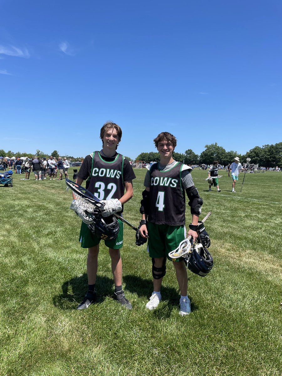 jdazzle28's tweet photo. Great way to spend Father’s Day! #gocows https://t.co/AJADvQDiPm