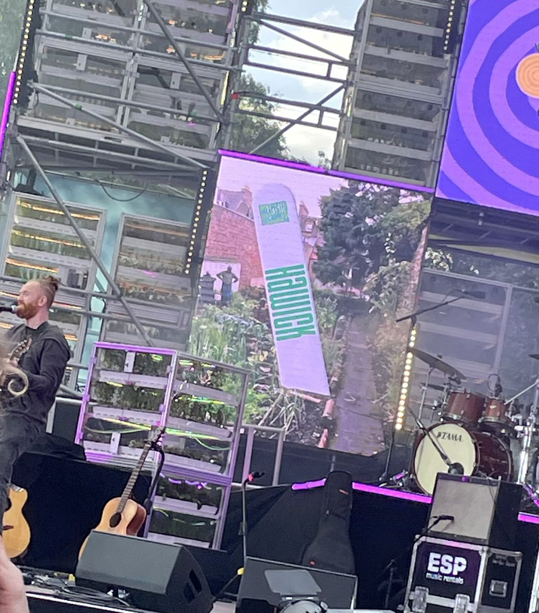 SBCLfS's tweet photo. 🤩👏👍🤩to everyone involved in #DandelionFestivalGlasgow #KelvingrovePark We look forward to schools &amp; communities across  @scotborders getting involved in the coming months @SBCEducation1 
#UNBOXED2022 #AnythingGrows @alchemyfilmarts @unboxed2022 @KSBScotland @DandelionScot https://t.co/ymduXbYEHA