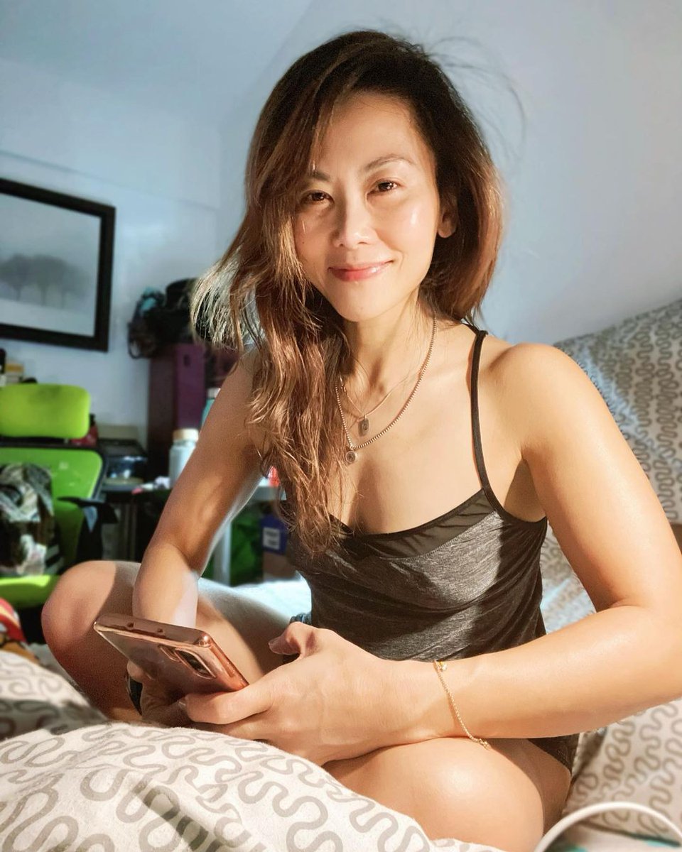 想狠狠的虐待你，折磨你的身体，玩弄你的内心，让你着迷上瘾…彻底变成任我压榨发泄的阿姨 无门槛 互相一起玩  合适的话同城免费上门哦 全国可飞