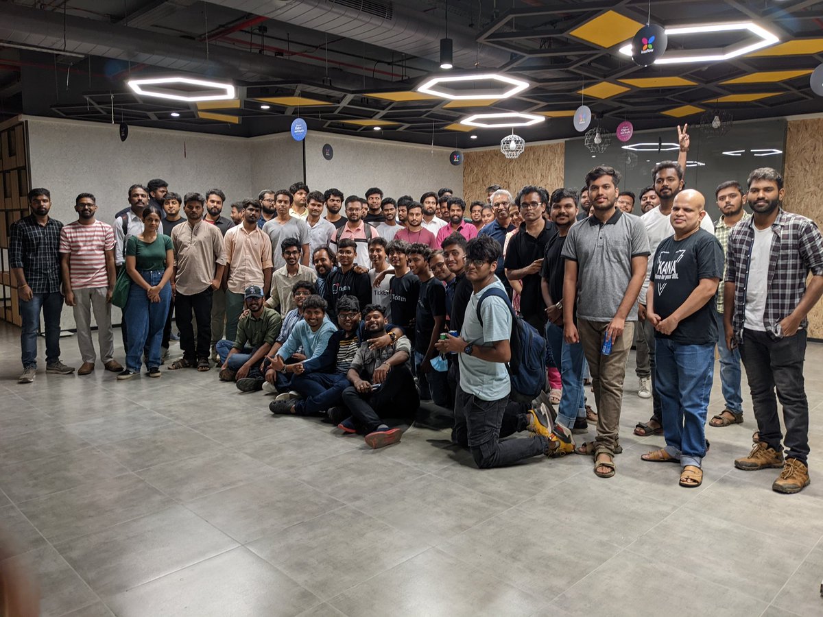 ChaalPritam's tweet photo. 100+ ppl for the Vanakkam Web3 Meetup in Chennai 🔥🔥🔥 Thanks everyone who turned up and made this event bigger #WAGMI Special thanks to @pradeep_1123 for being here and sharing his thoughts and helping us  grow @Web3Chennai 📢 @kanalabs @kissflow @MadrasDAO @BoldDao @ticketh_io https://t.co/YsI41eelBd