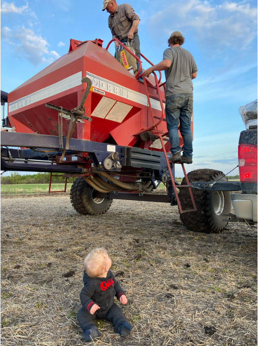 #HappyFathersDay to our role model, best friend, and superhero who we’re proud to call Dad. We wouldn’t be where we are today if it wasn’t for you leading the way both on the field and in our homes.