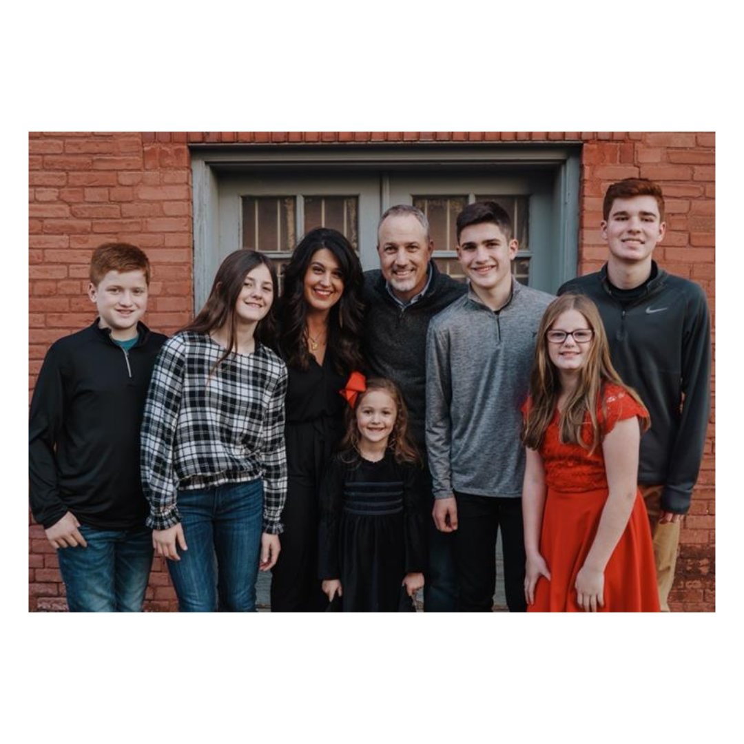 travischaney_'s tweet photo. Happy Father's Day to every dad, but especially our dads at D2. We hope you all have an amazing day and enjoy time with your awesome kids. https://t.co/FuNO6Bkm2B