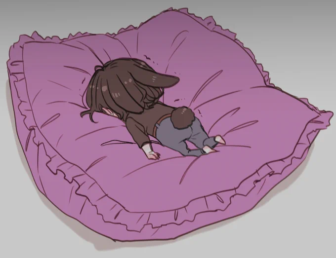 日曜の夜めっちゃめり込む🐰 