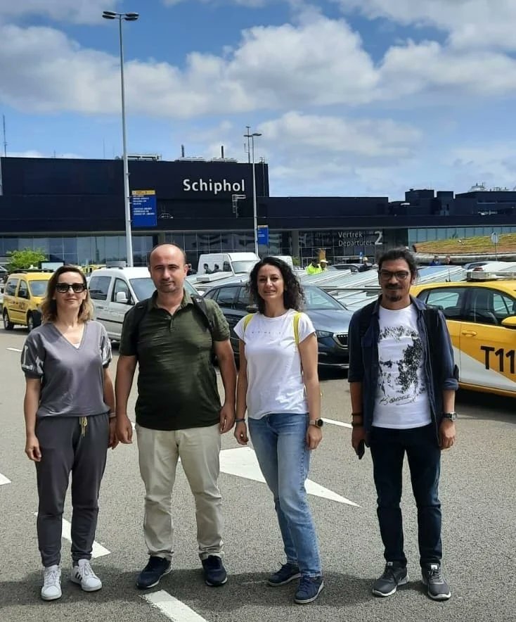 🇹🇷🇪🇺Erasmus Ka121 Okul Eğitimi Akreditasyon Programı kapsamında öğretmenlerimiz Hollanda'da "Yabancı Dilde Yeni Yaklaşımlar" temalı işbaşı gözlem etkinliklerine katılım sağlayacak.

<a href="/tcmeb/">Millî Eğitim Bakanlığı</a> <a href="/memleventyazici/">Levent Yazıcı</a>