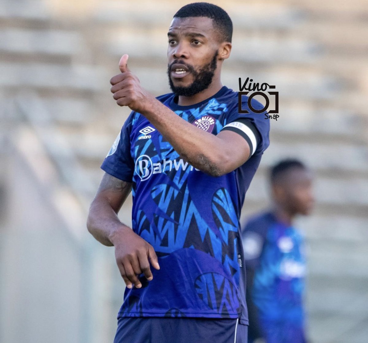 Moroka_Swallows's tweet photo. Le sharp Maswaiswai.? 🐦 https://t.co/JRlE83hC4G