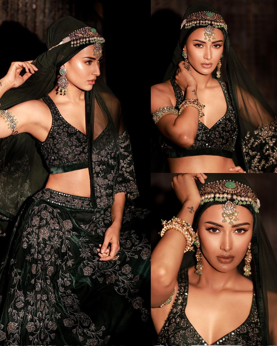 Erica_Is_Love's tweet photo. Afghan Jalebi, mashook farebi
Ghayal hai tera deewana, bhai wah, bhai waahhh...🔥💣🥵

#EricaFernandes 🖤 https://t.co/hqBHmufFTl