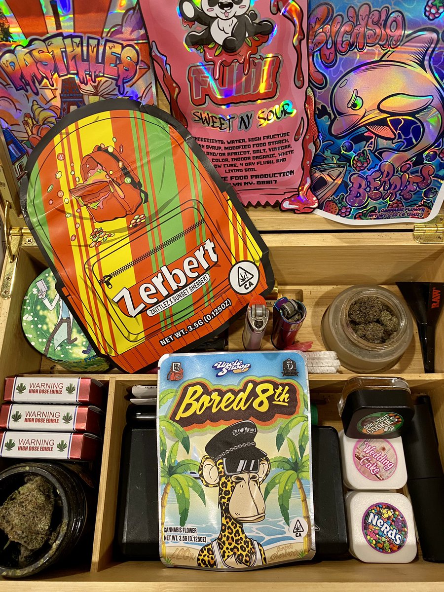 Who’s ready for NFT NYC??😮‍💨😶‍🌫️ Find me and say “CoffeeBudz!” for a free pre roll 😉 #nft #nyc #CannabisCommunity