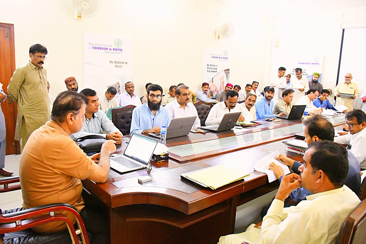 SELD_Sindh's tweet photo. Mr. Ghulam Akbar Laghari Secretary SE&amp;LD, chaired a meeting on 19th June, 2022 (Sunday) at 11-00 AM @ PITHM Karachi regarding updated current vacancy position &amp; status of the recruitments of #SukkurIBA test #PSTs &amp; #JESTs  Larkano, Hyderabad, Mirpurkhas, SBA &amp; Sukkur Regions. https://t.co/Dym7n0aGtE