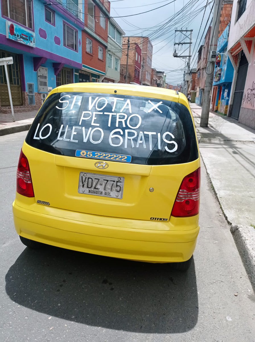 sarrop_11's tweet photo. Gente q le pone el alma!! #PetroPresidente https://t.co/fVJq1iV1g1