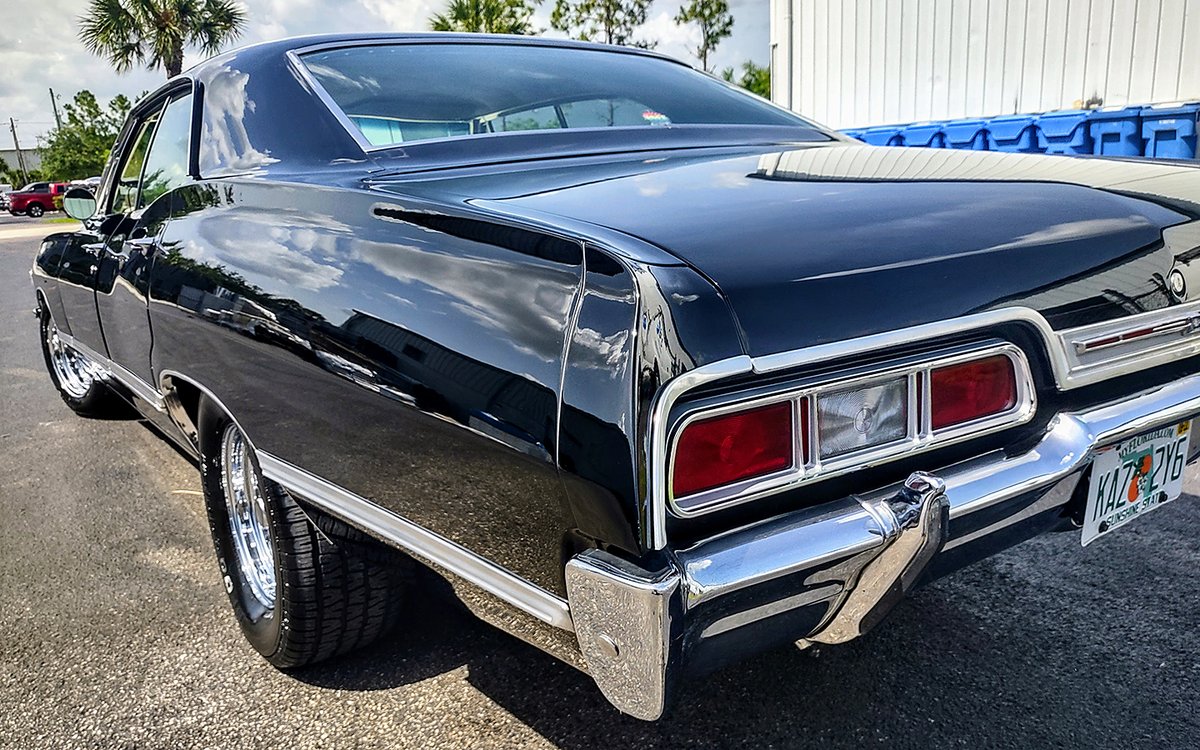 SammyMetallicar's tweet photo. Couldn't be more pleased with the quality of work by Next Level Detailing in Fort Myers.  Sammy looks absolutely amazing!  Ready for SPN Orlando Con next weekend!  #sammythemetallicar #supernatural #nextleveldetailing #spnorlando #metallicar #67impala https://t.co/9xYTcRbqn5