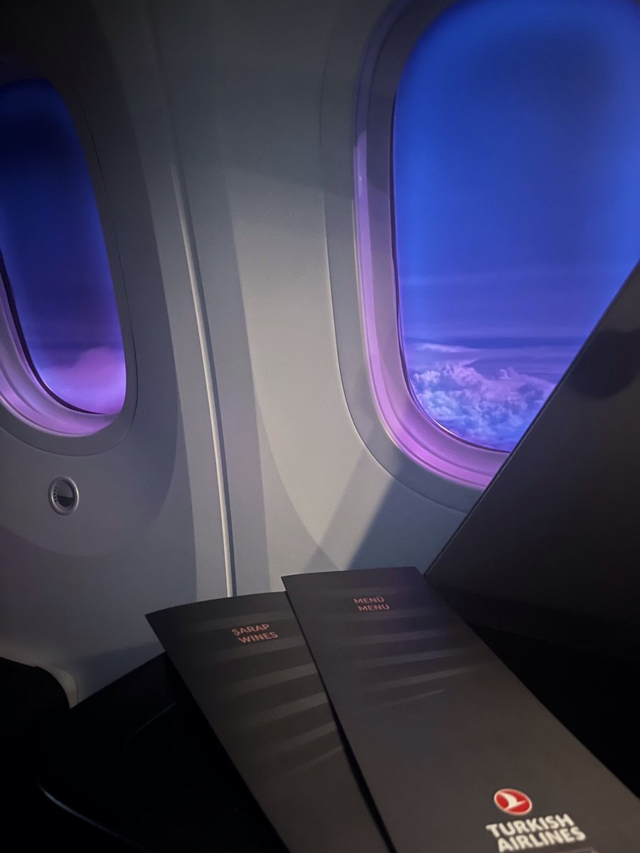 Eldeen's tweet photo. going to usa https://t.co/WP8BBrCAHw