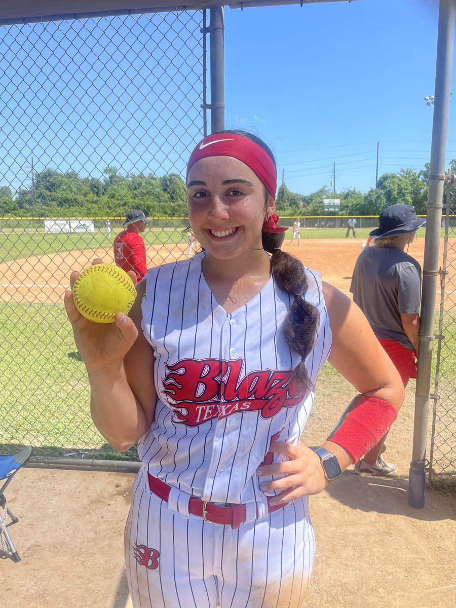 blazeunited18's tweet photo. Today’s 💣Squad!!  
@anderson_haiden  Solo💣 #BlazeUnited #bStrong #bCommitted #bFearless #bBlaze #QE @C_robertson10 @coach_elkins_ https://t.co/OTckZHe2jk