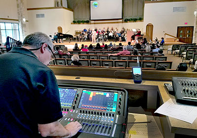 FastAndWide's tweet image. First Baptist Church of San Marcos upgrades to #DanleySoundLabs loudspeaker system and #Allen_Heath mixing tinyurl.com/ms27256p