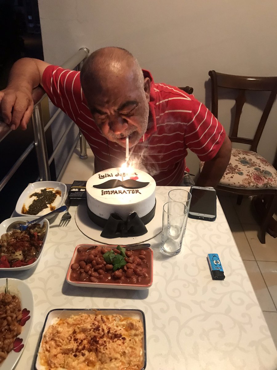 Ben ona resmen aşığımmmmm la la la la