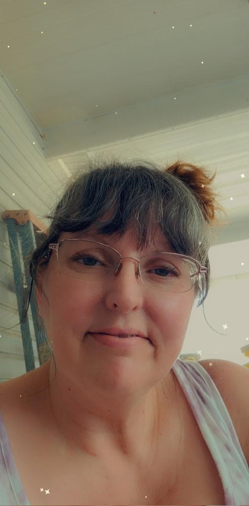 LadyT_67's tweet photo. Finally, I'm back on Twitter. YEAH!!!!!
Now I can keep up with everything again. 😝🤗😄 https://t.co/4To8kbvPDK