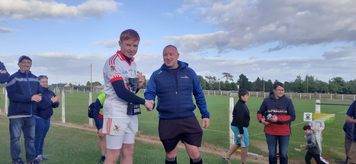RebelOg_'s tweet photo. @REBLEOGEAST  would like to say well done to both teams who took part in the Fe 14 Div 3 hurling  sheld final championship East and congratulations to @Ballygarvangaa on there win 
@OfficialCobhGAA 1-8
@Ballygarvangaa  9-11. https://t.co/QQEx4ElDKM