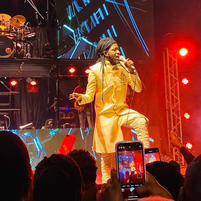 WinkyDFan's tweet image. Retweet for Winky D 🔄 Like for Jah Prayzah❤ Comment for Nutty O 📥