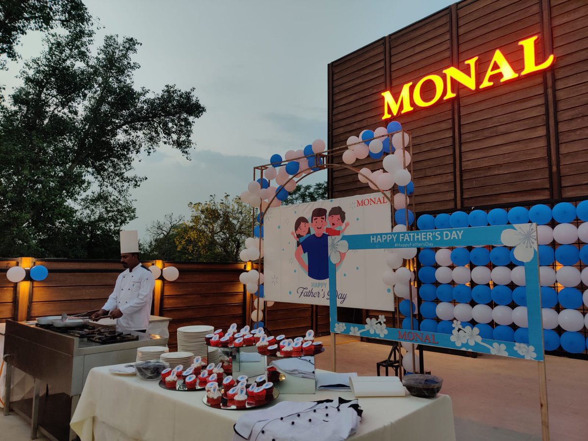 Monalofficial's tweet photo. A Son's first Hero, A Daughter's first Love.
Happy Father's Day to all the Amazing Fathers. May you always be Blessed.
#HappyFathersDay2022  #FathersDay  #Monal #Islamabad #Pakistan https://t.co/nBxsvQlKJl