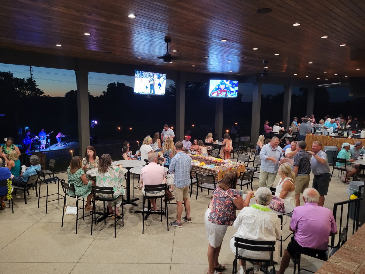 BGCC1913's tweet photo. To celebrate the end of yet another successful Battle at the Bend tournament, we had a Tiki Party last night out on our brand new pavilion! Another great night at the club with friends, live music, and delicious food. Till next year! https://t.co/ORHyswEySO