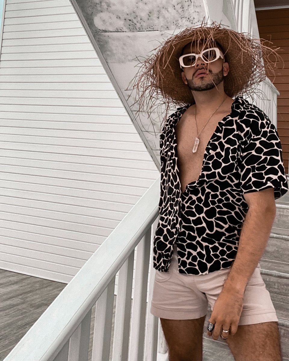 📍Caribbean Corals Hotel #SAI 🏝