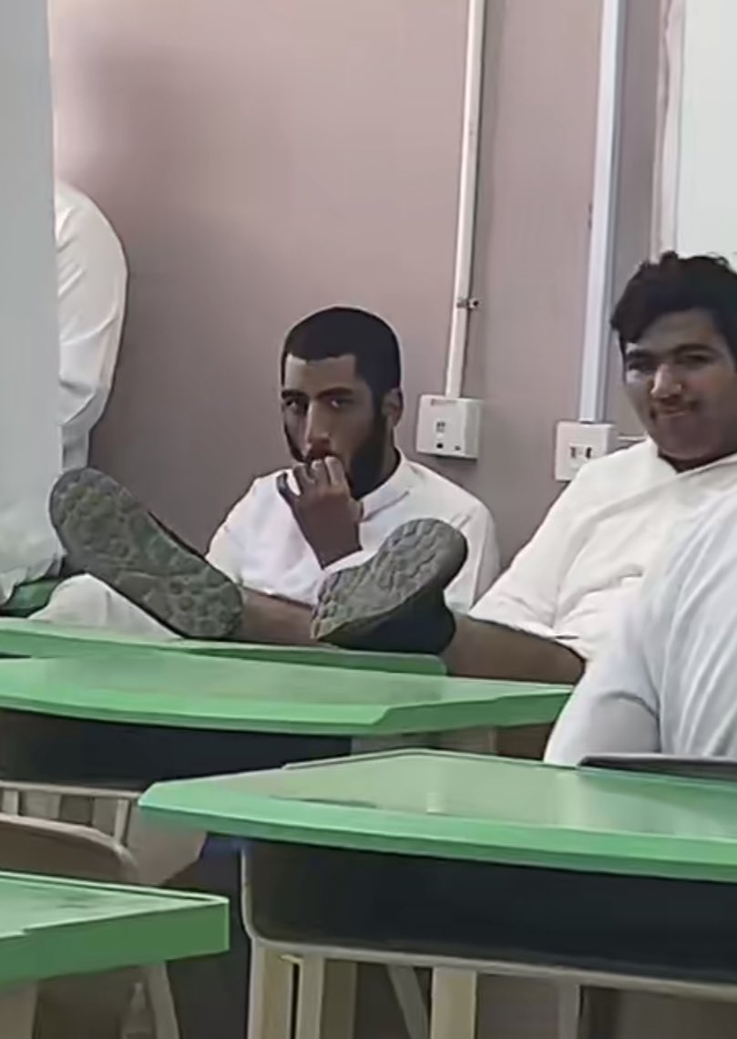 d1conankun's tweet photo. لا #مدرسة #تبك https://t.co/TkLtYS1hbj