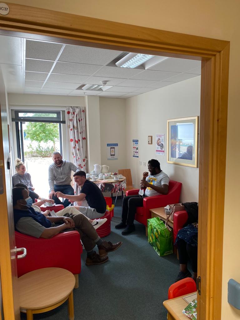 Families in the neonatal unit in Ayrshire maternity unit celebrating 🥳 🎉 father day 2022
#fatherdaynicu
#specialbabys 
#neonatal-dads
#neonatalunit