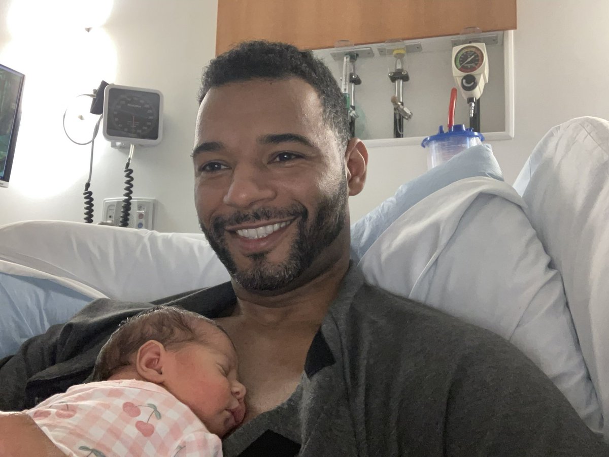 Happy Father's Day and Happy Juneteenth! Proud father of a 6 day old newborn girl. 
#fatherhood #mentalwellness #paternalbonding #childpsychiatry #BostonStrong #BlackFathers #AllFathers #ProudFather #healthyattachment northshoreminds.com