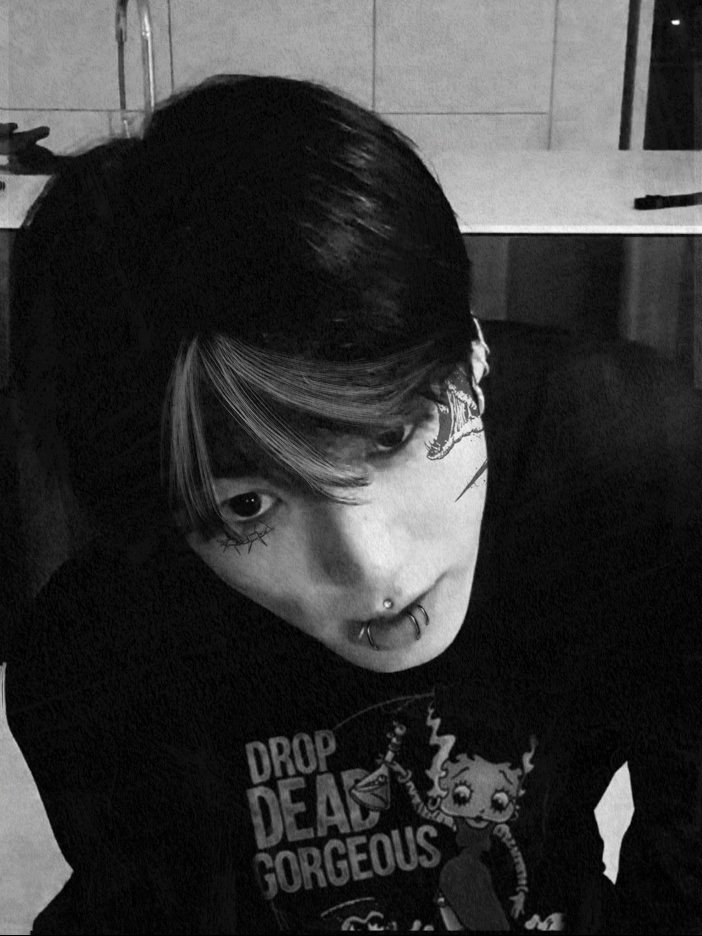 near's archive. (@stayd__ead) on Twitter photo 