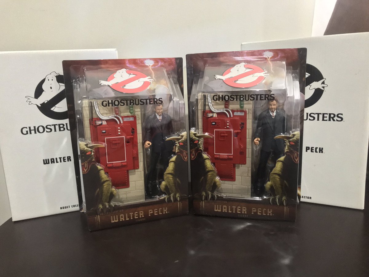 GhostbustersMx's tweet photo. 12 años guardados, ¿que dice el público? ¿Abrimos uno? 
12 years shelved… should I unbox one?
#WalterPeck #ContainmentUnit #MattyCollector #Ghostbusters https://t.co/M7ArWvfn9r