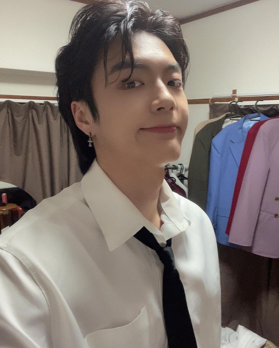 ZPZG_Brazil's tweet photo. 📸 | 01.06.2022 • Atualização na conta do WonJun.

“Fim da última performance do ZPZG  ㅠㅠㅠㅠ Eu li todas cartas, uma por uma e irei guardar os presentes por muito tempo. Obrigado, irei retornar logo logo!! Amo vocês❤️🥰”

🔗https://t.co/qh7uJLtdBu https://t.co/odhtnsNCkz