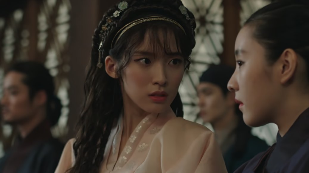 iconickdramas's tweet image. Oh My Girl Arin is so breathtaking? A new idol actress I'll love 😩💛  #AlchemyOfSouls #AlchemyOfSoulsEp2