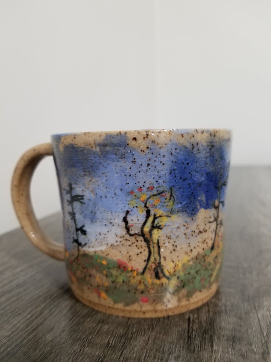 namitapatelmd's tweet photo. So lucky to have such talented friends as @jessie_pixley, who put my painting (and a neuron) on a mug!
#NeuroProud #NeuroTwitter #NeuroscienceIsCool #MedTwitter #Painting #Ceramics #BrainArt #ArtInMedicine
#NervousSystemIsTheBestOrganSystem https://t.co/cqjYo1nrVo