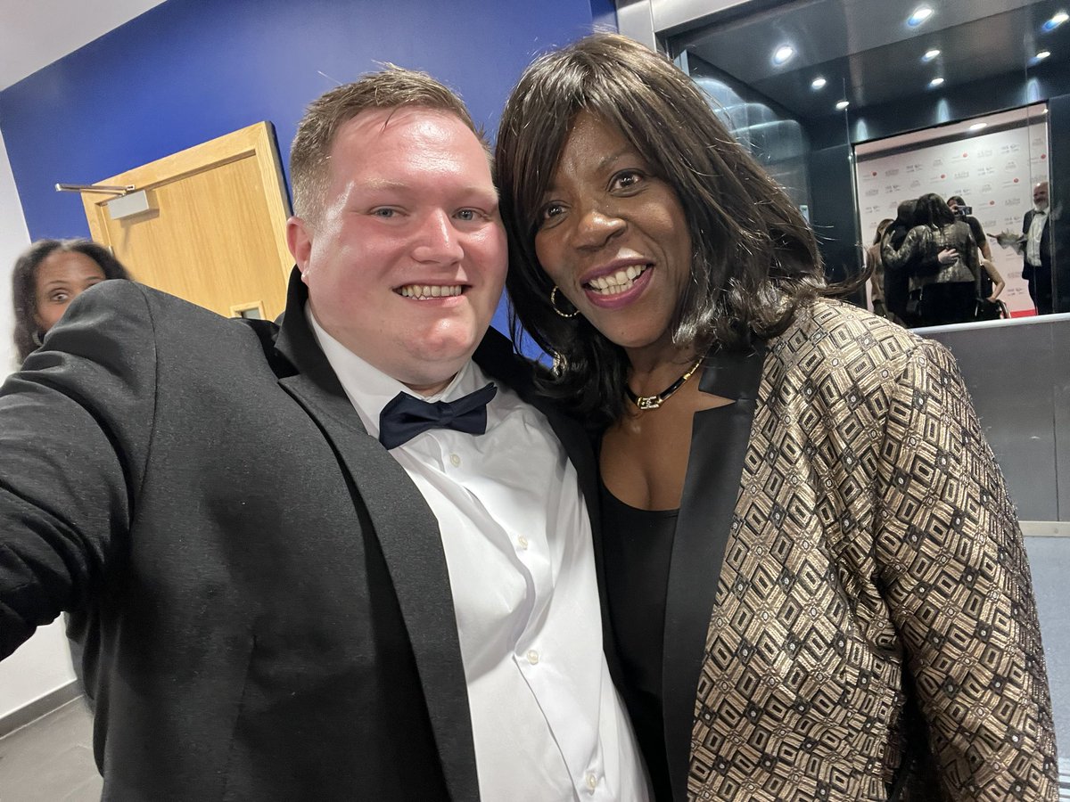 brownshaun92's tweet photo. What an honour to meet the amazing @Jaki_Graham and her daughter this weekend at the @MAA_Charity #maacball what a genuinely lovely person https://t.co/FR9F5xOK3Y