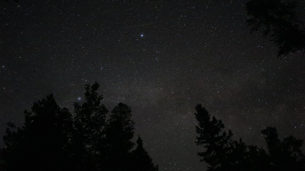 camperdave_'s tweet photo. Please follow me for more pictures and outdoors stuff!!! #canonphotography #NightSky #FathersDay https://t.co/JycYP0qYht