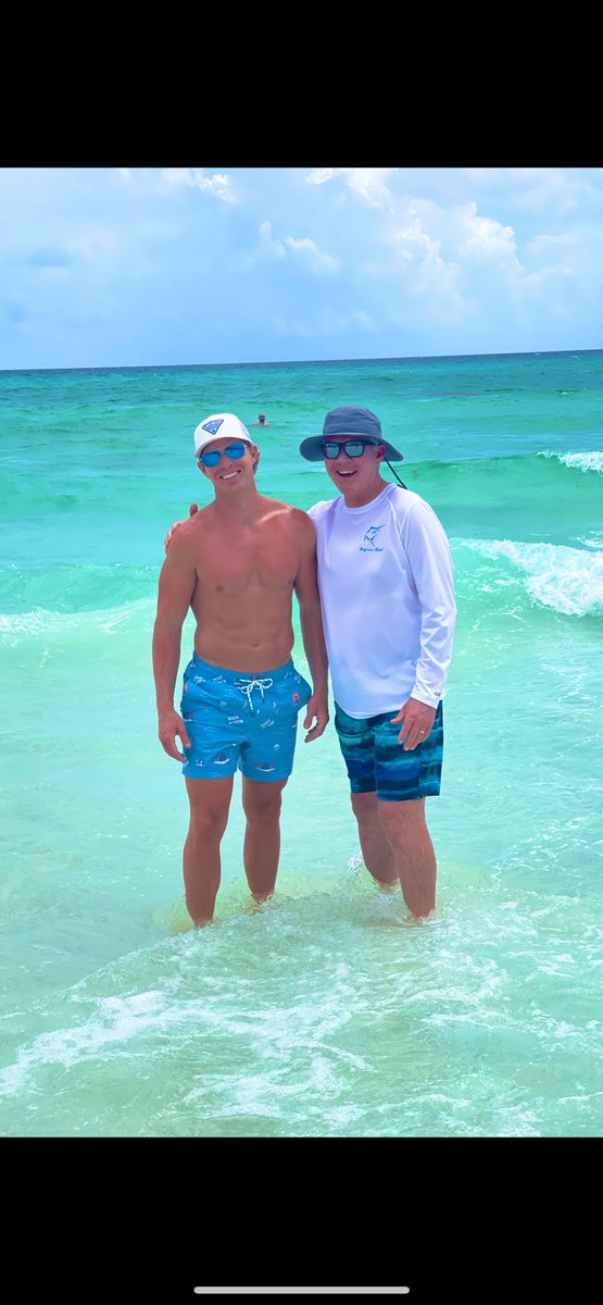 #HappyFathersDay2022 to a Champion on &amp; off the field <a href="/CoachHalWasson/">HalWasson</a> Taught me everything I know #WinTheDay Keep enjoying the 🌊 in retirement