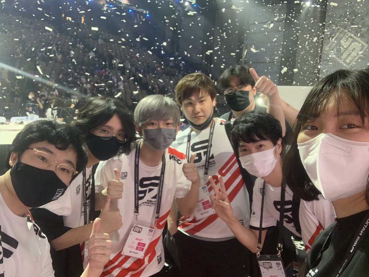 なお🐻 tweet media