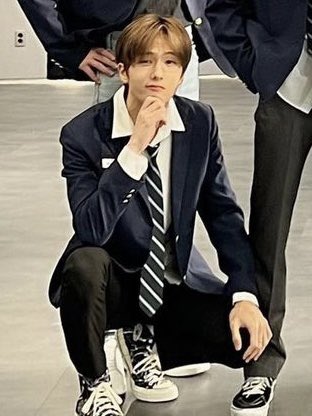 PJSLOOKS's tweet image. PARK JISUNG