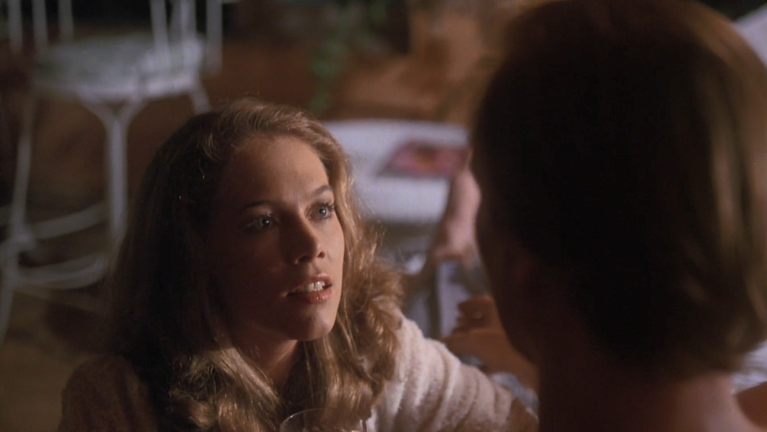 Happy birthday to Kathleen Turner!

Scene from Body Heat (1981). 