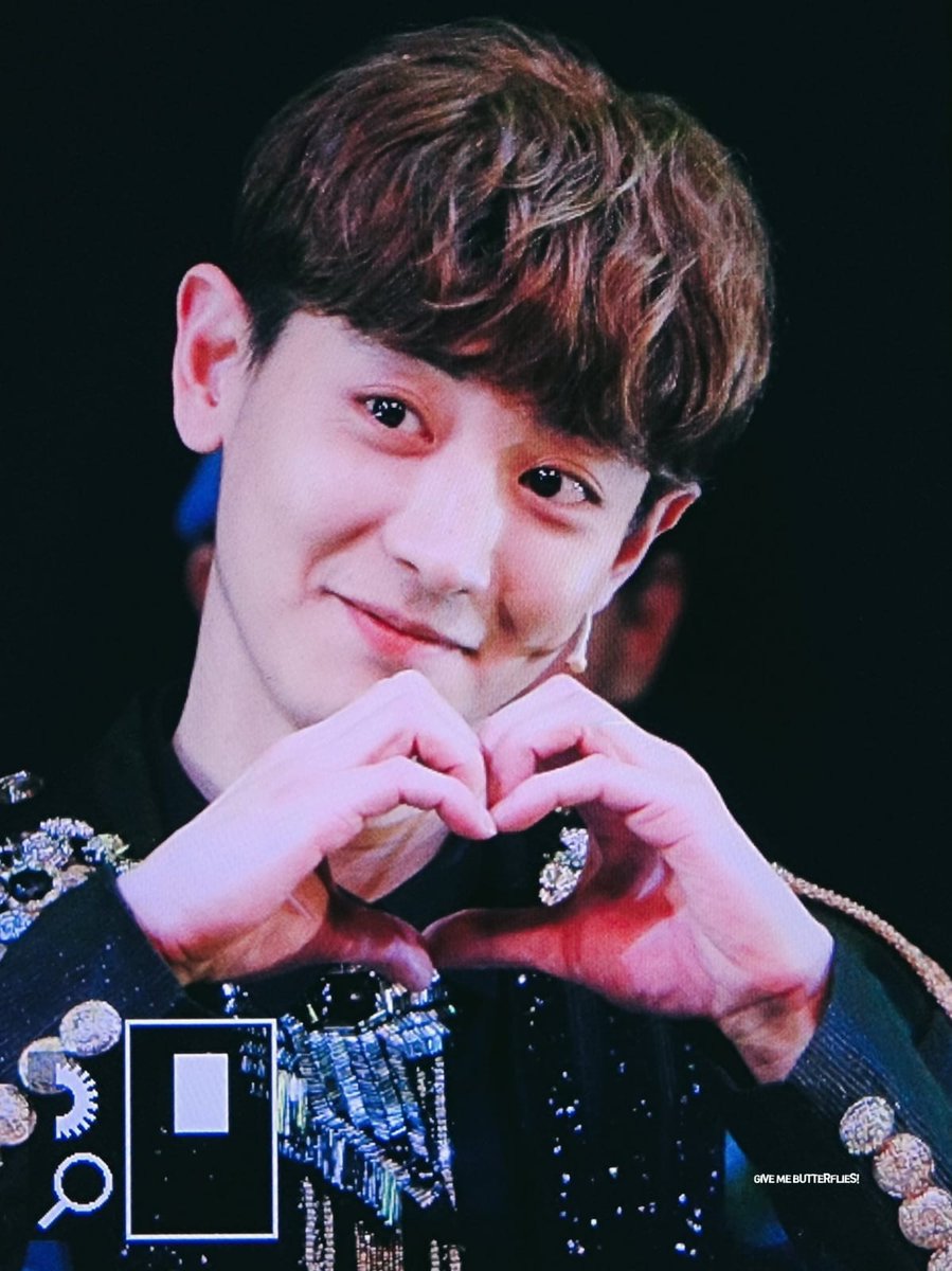 vorymessakh's tweet photo. 100 DAYS LEFT TO MEET PARK CHANYEOL 😭😭😭😭🍻🍻🍻🍻
 
#찬열이_전역까지_100일
#100DaysToMeetChanyeol
#찬열 #CHANYEOL https://t.co/i9LWcv6czK https://t.co/MogkecJSM7