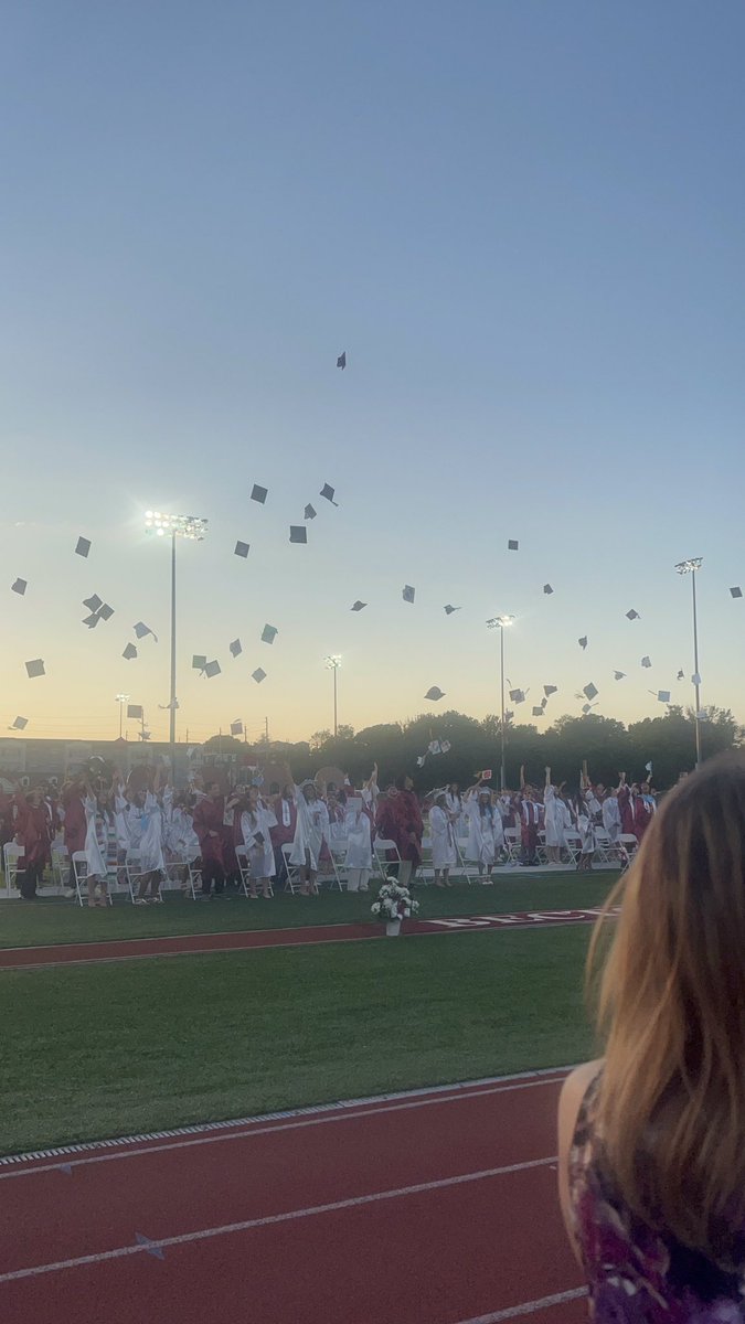 This weekend is full of celebrating #Bectonsbest Grads&amp;Dads! 🎉 🎓🐾Congratulations to the class of 2022! These resilient, passionate, kind, motivated young adults will change the 🌎 for the better. None of this would be possible without our Becton dads. Happy Father’s Day! 💕