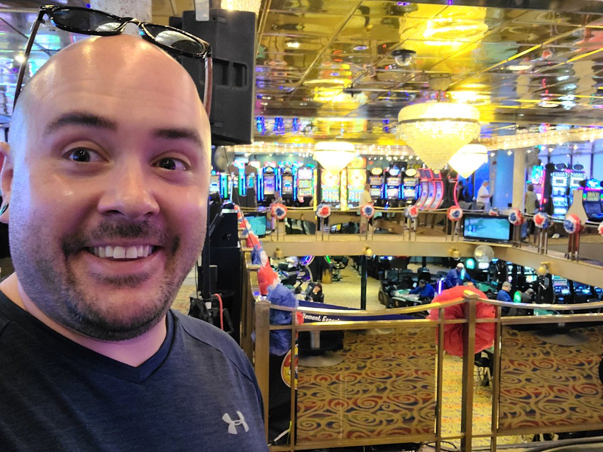 MrEMTI22's tweet photo. Spending Father's day on a casino cruise. Wish me luck. #victorycasino #selfiesundayport https://t.co/24G9hQ18DX