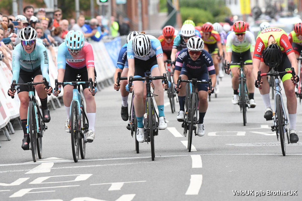 Josie Nelson emulates her sister Emily by winning the Cicle Classic For women!