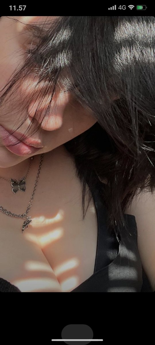 billwxe's tweet photo. minha mulher minha namorada minha deusa, billie eilish minha!!!! https://t.co/yBeLGAS2Su