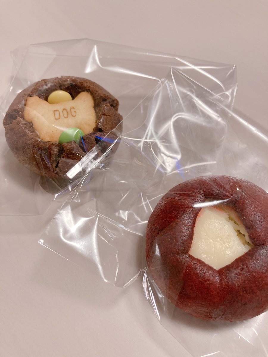 雷凄すぎて眠れない
昼間はあんな天気良かったのになぁ
最近は雰囲気良さげでたまたま入ったカフェが韓国カフェなこと多い
軟骨ピアスあけたい衝動に駆られている、、、