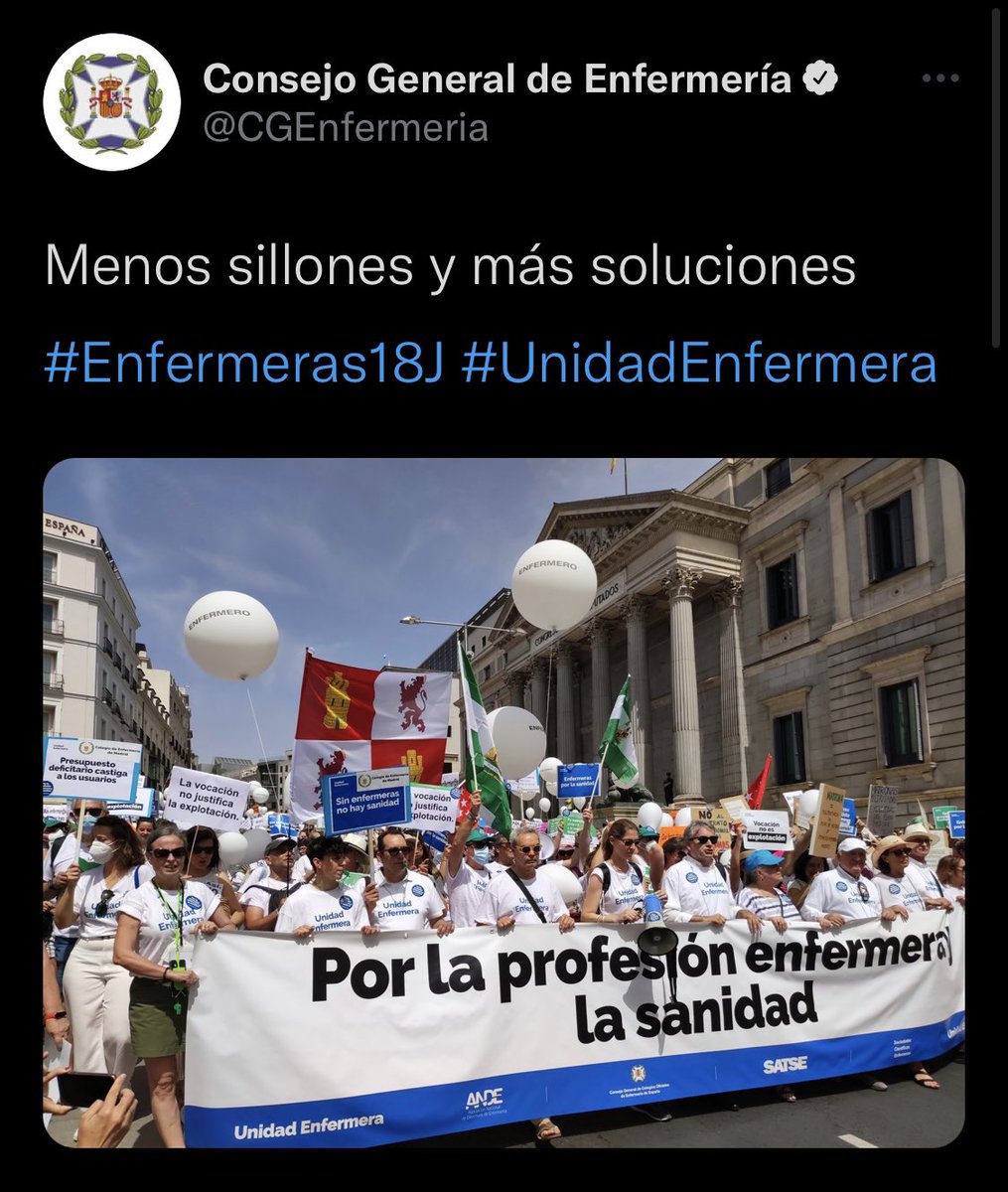 PauMatalap's tweet photo. Guardaos la captura de este tuit para cuando le obliguen a borrarlo mañana al Comunity Manager…
Sinolemente SUBLIME!!! https://t.co/Zh499iz9G0