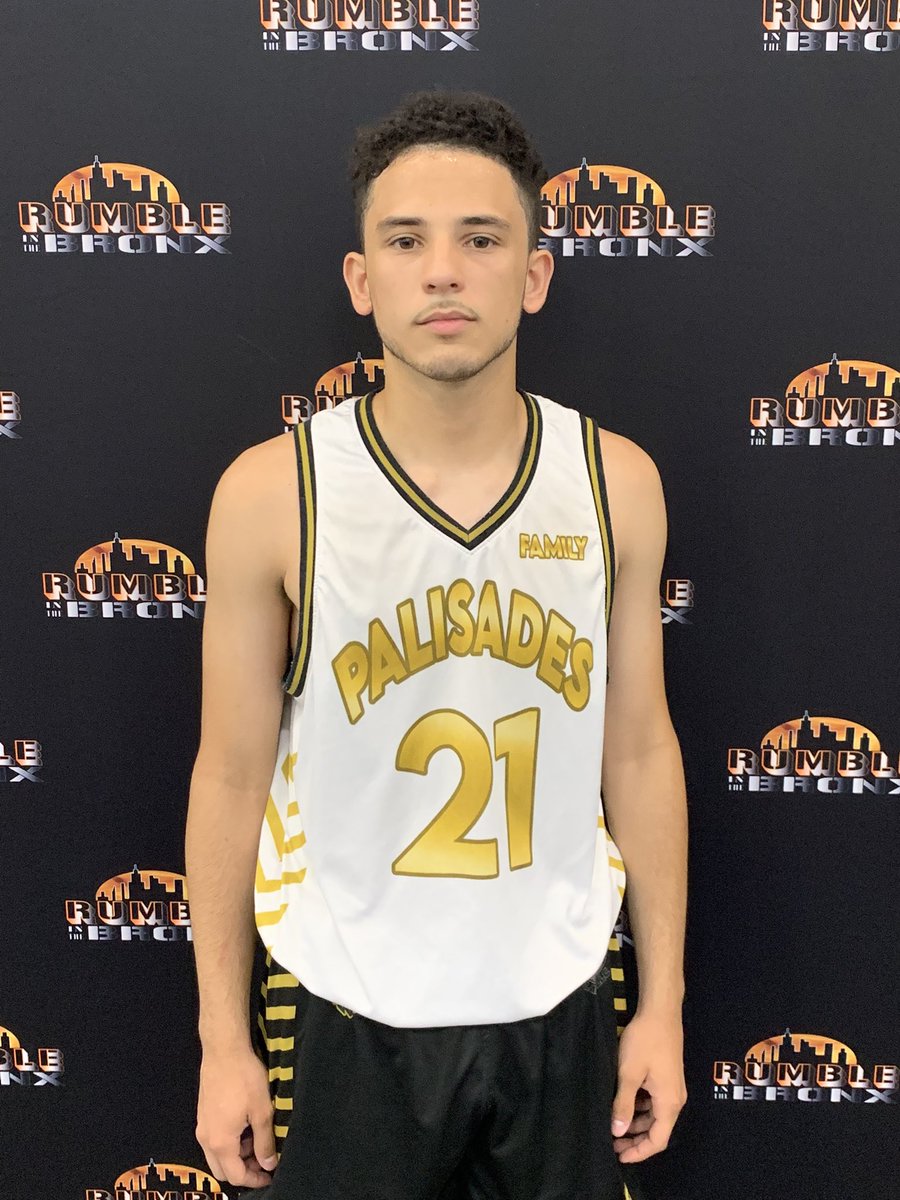 rumble_bronx's tweet photo. Joshwa Rodriguez named #POTG 😤
Hit the go ahead 👌 to send @PalisadesElite into the quarter finals 
#RITB https://t.co/wmHOPW8Fwi