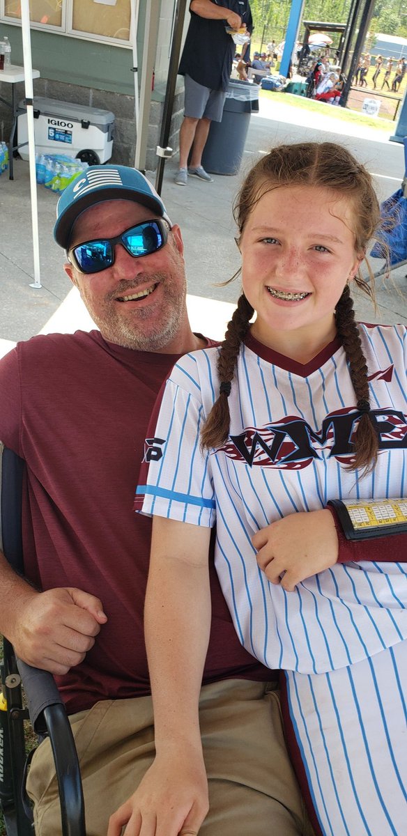 V_Merrill08's tweet photo. Happy Father's day to the man who has been my Dad, coach, hero, and overall my bestfriend. I love you so much thank you for always being there for me! You have been there for every mistake and ever good thing in my life thank you so much. Love you to the moon and back!#FathersDay https://t.co/unN4svLPg3