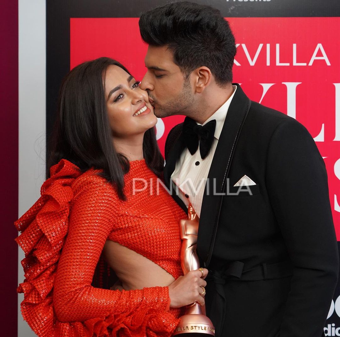 Love_Sam88's tweet photo. #TeJran #TejasswiPrakash #KaranKundrra @itsmetejasswi @kkundrra https://t.co/u9Zw03NbP1