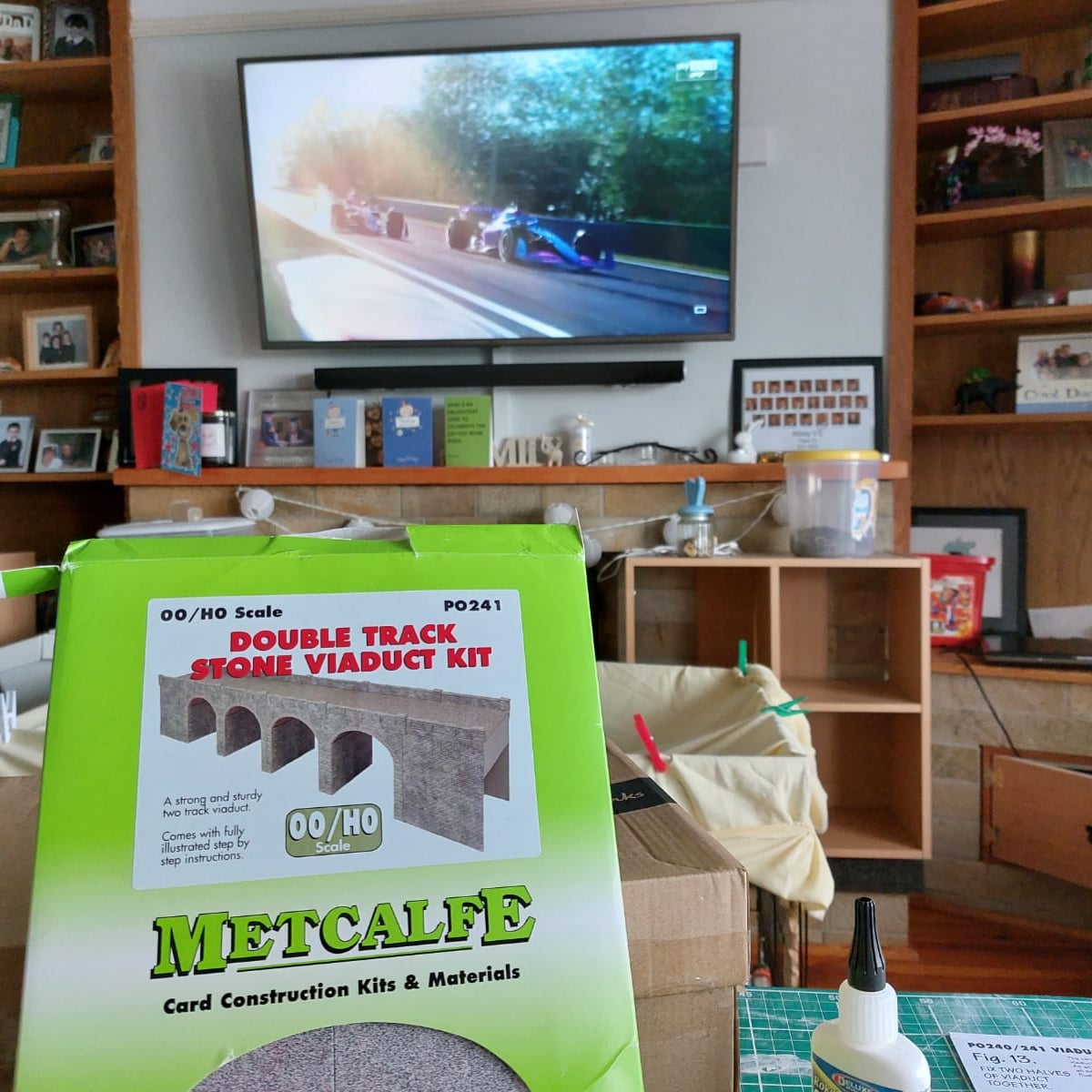 donegaldadrail's tweet photo. New Metcalfe kit and F1 on the TV. Happy Fathers Day https://t.co/Sl6hY2cBN5